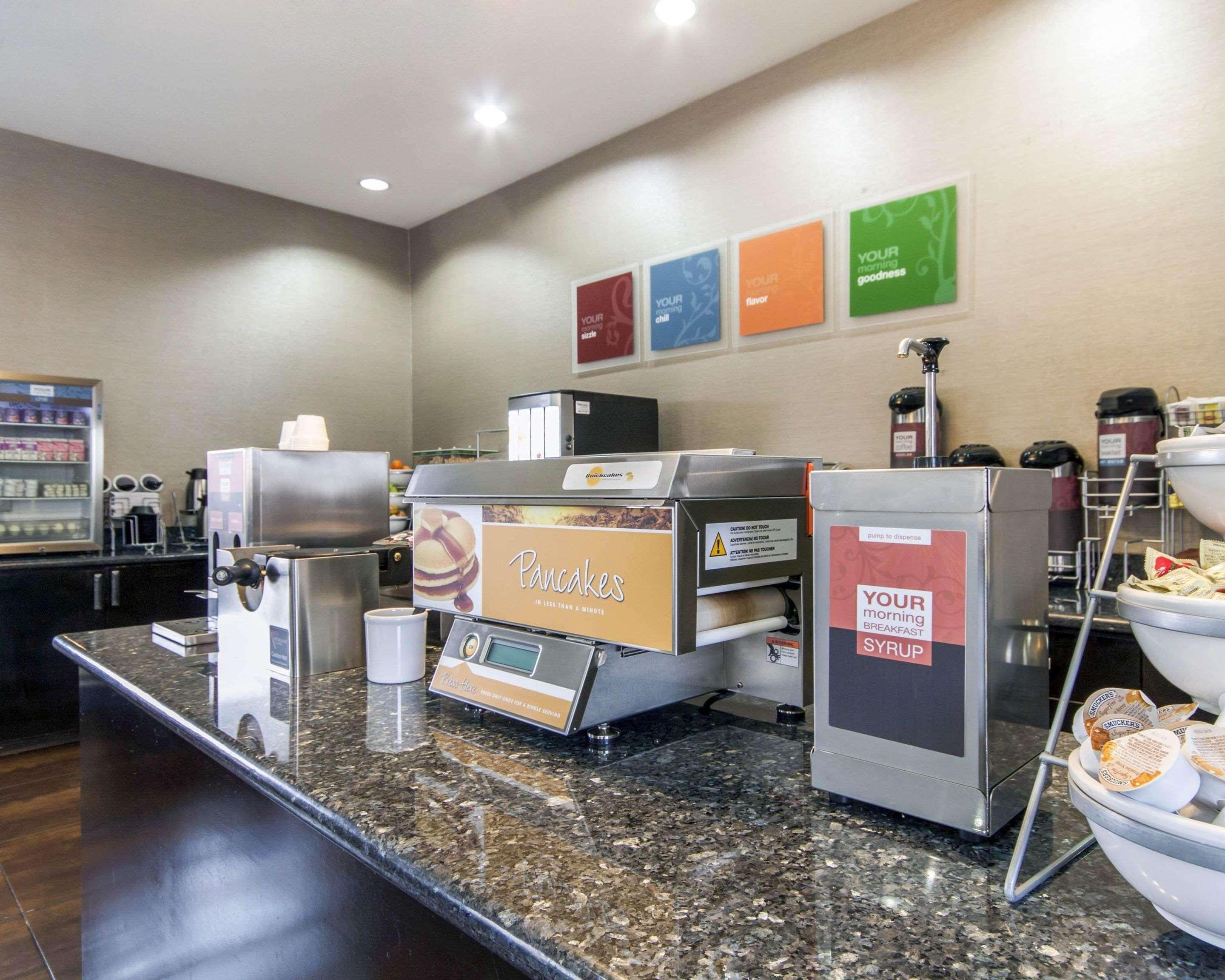 Comfort Inn & Suites I-10 Airport El Paso Bagian luar foto